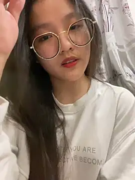 Krixxi22 online show from March 3, 3:09 pm