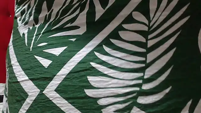 Snapshot of MIGHTYASSS chatting on October 3, 6:10 am MIGHTYASSS online show from October 3, 6:10 am