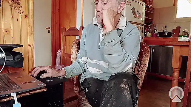 Snapshot of papifacu chatting on September 26, 4:55 pm papifacu online show from September 26, 4:55 pm