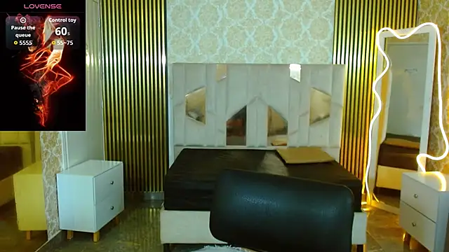 martinna tay online show from September 28, 3:12 am