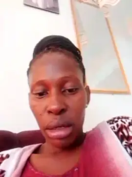 Snapshot of LOVELY-2BERRY chatting on February 28, 8:48 am LOVELY-2BERRY online show from February 28, 8:48 am