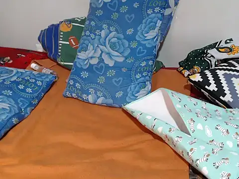 Snapshot of trina_kay chatting on October 30, 5:13 pm trina kay online show from October 30, 5:13 pm