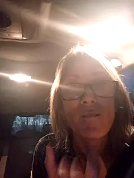 Snapshot of Timide_girl2 chatting on December 18, 2:49 pm Timide girl2 online show from December 18, 2:49 pm