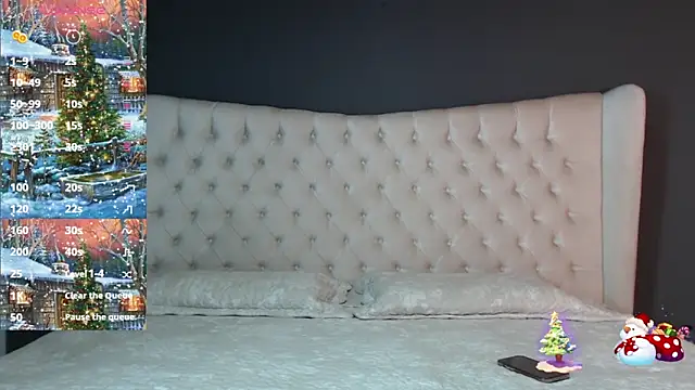 nichole bree  online show from December 28, 11:19 am