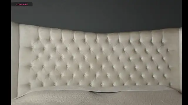 nichole bree  online show from September 8, 2:16 pm