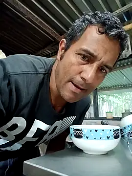 Snapshot of Janle_19c chatting on January 24, 11:26 am Janle 19c online show from January 24, 11:26 am