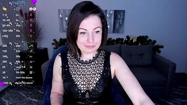 Emily Midlton online show from January 7, 7:31 am