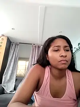 Berry Bans online show from February 7, 8:31 pm