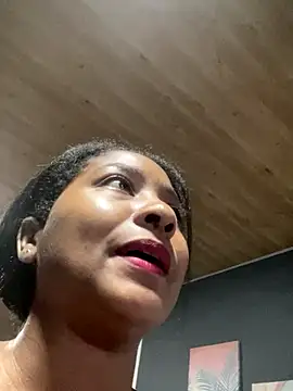 Berry Bans online show from October 30, 12:39 pm