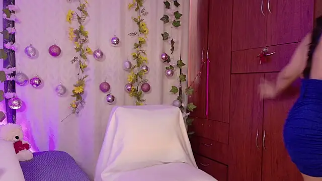 cattaleya1476 online show from December 15, 1:15 pm