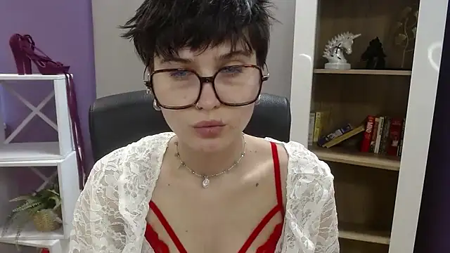 sarah perfect online show from March 26, 7:36 am