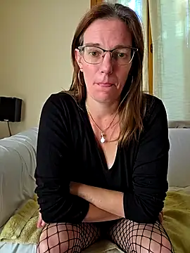 SpiceLea online show from September 22, 1:35 pm