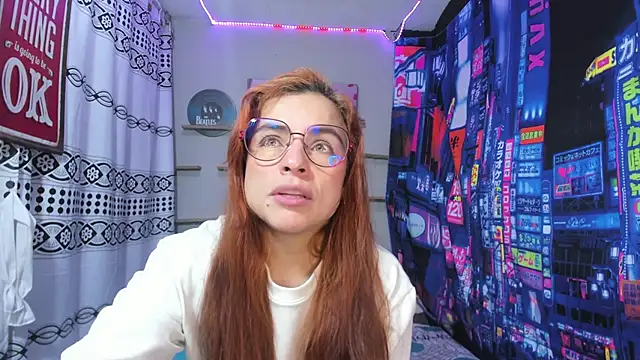 Snapshot of rosse_2504 chatting on January 8, 3:17 pm rosse 2504 online show from January 8, 3:17 pm