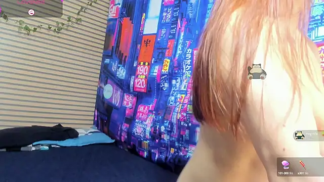 Snapshot of rosse_2504 chatting on February 3, 7:31 pm rosse 2504 online show from February 3, 7:31 pm