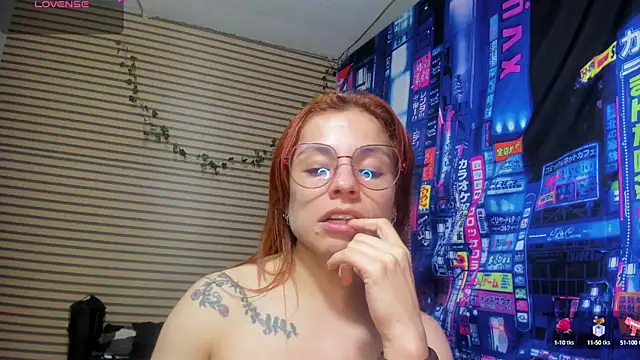 Snapshot of rosse_2504 chatting on February 4, 6:06 pm rosse 2504 online show from February 4, 6:06 pm