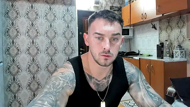 Jonmusclemaster online show from November 8, 8:18 pm