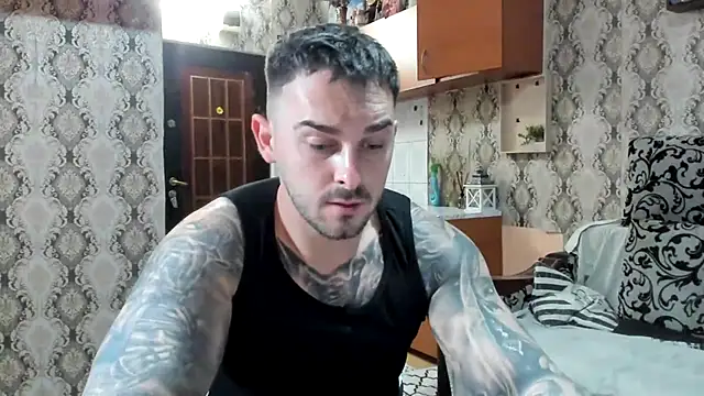 Jonmusclemaster online show from December 15, 9:08 pm