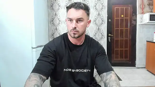 Jonmusclemaster online show from May 10, 8:14 pm