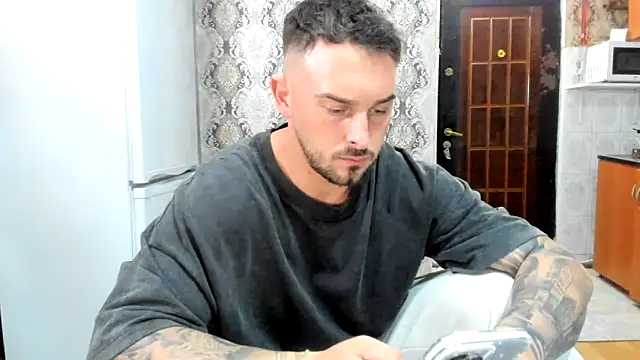 Jonmusclemaster online show from May 22, 8:14 pm
