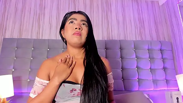 Poacahontasfg online show from March 21, 3:55 am