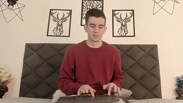 Snapshot of MikaelSlow chatting on March 14, 6:10 am MikaelSlow online show from March 14, 6:10 am