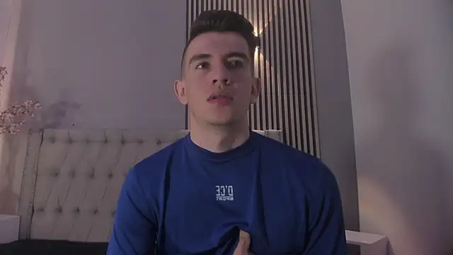 Snapshot of MikaelSlow chatting on October 10, 9:58 pm MikaelSlow online show from October 10, 9:58 pm