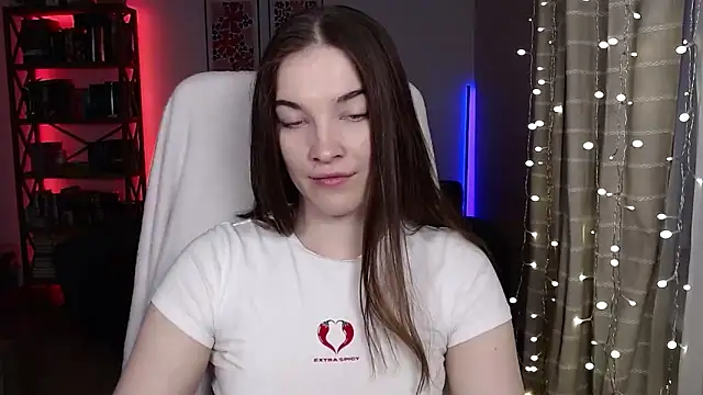 kenzie x online show from February 3, 7:24 am