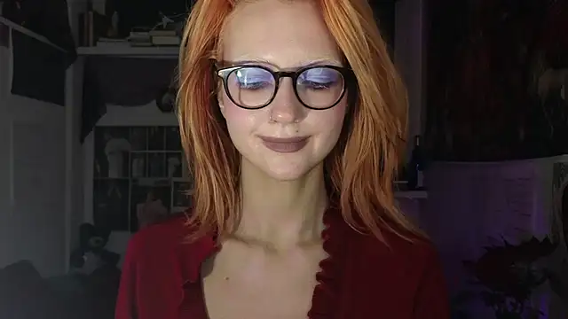 Snapshot of TatianaRomanov chatting on January 18, 10:57 pm TatianaRomanov online show from January 18, 10:57 pm