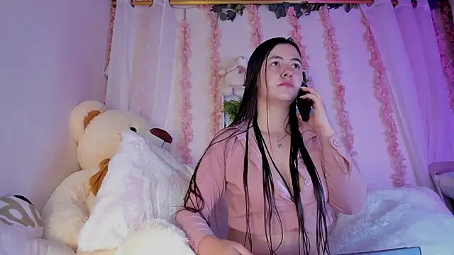 Snapshot of Idara_and_Edahi01 chatting on September 22, 12:01 am Idara and Edahi01 online show from September 22, 12:01 am