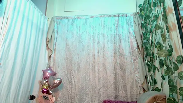 nicollejordan1 online show from March 8, 10:00 am