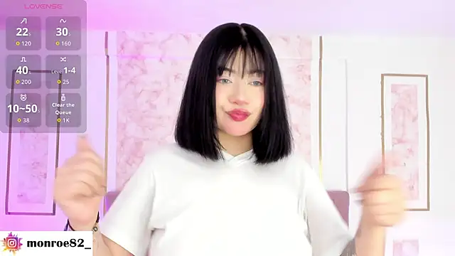 GENNESIS LOVE online show from May 1, 3:33 am