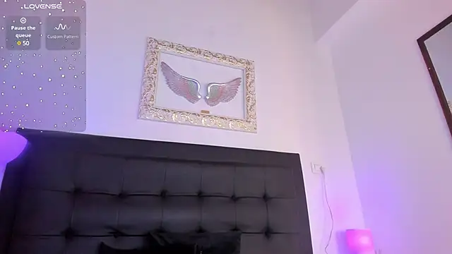 Mia 222 online show from February 11, 12:27 pm