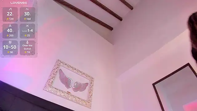 Mia 222 online show from March 13, 5:50 pm