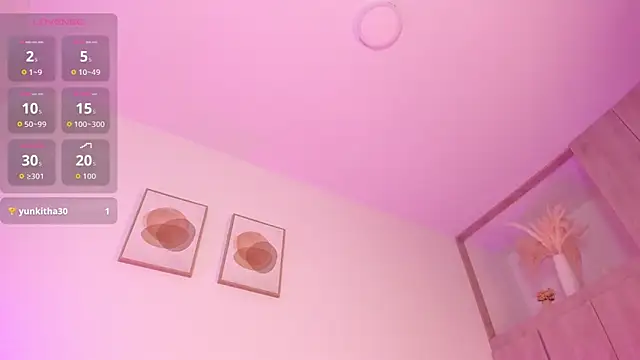 Mia 222 online show from March 10, 10:53 am