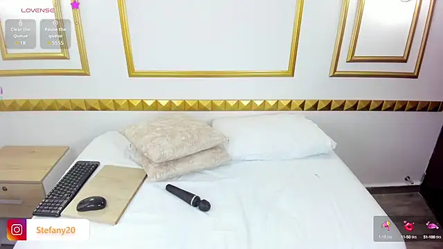 amor smith  online show from February 19, 2:55 am