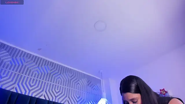 brithanyadams23 online show from January 12, 1:21 am