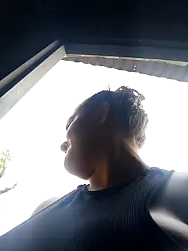 Liancy online show from February 21, 8:32 pm