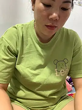 Baby-bigtits online show from February 26, 1:19 pm