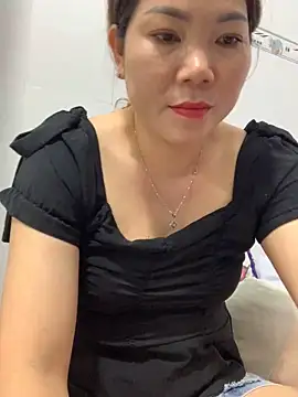 Baby-bigtits online show from February 27, 2:00 pm