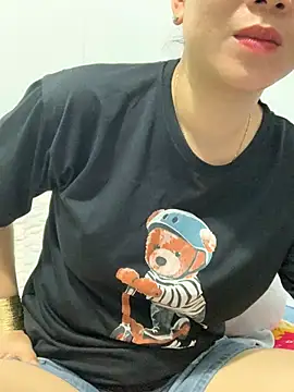 Baby-bigtits online show from March 1, 3:43 am