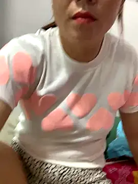 Baby-bigtits online show from October 25, 2:52 am