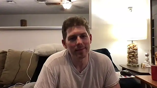 Snapshot of Rock_Pierce chatting on October 8, 3:59 am Rock Pierce online show from October 8, 3:59 am