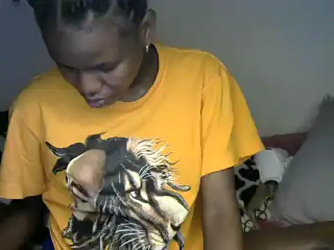 Snapshot of sweet_rozie chatting on March 16, 4:34 pm sweet rozie online show from March 16, 4:34 pm