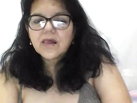 kassandra02 online show from December 9, 1:13 pm
