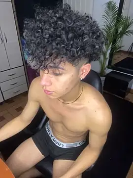 DavidfullOFlove online show from November 10, 11:04 pm