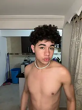 DavidfullOFlove online show from February 5, 1:32 am