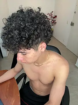 DavidfullOFlove online show from February 13, 10:17 pm