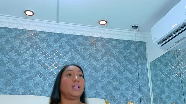 Snapshot of NaiomyLanes chatting on March 31, 1:33 pm NaiomyLanes online show from March 31, 1:33 pm