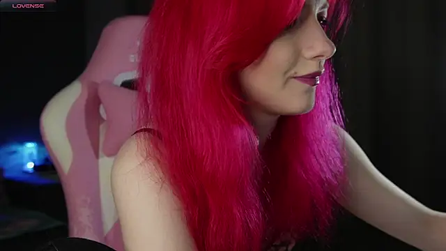 joyhannahh online show from October 25, 6:57 pm