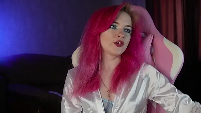 joyhannahh online show from March 25, 3:29 pm